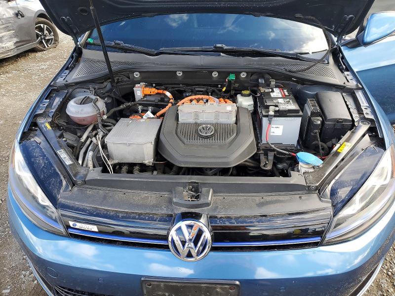 50001306 :رقم المزاد ، WVWPP7AUXFW911088 vin ، 2015 Volkswagen E-golf مزاد بيع