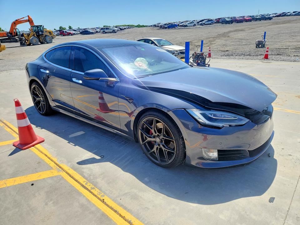Продаж на аукціоні авто 2017 Tesla Model S, vin: 5YJSA1E17HF184590, номер лоту: 50063816