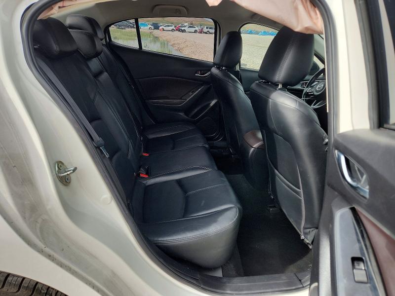 49456156 :رقم المزاد ، 3MZBN1V34JM185250 vin ، 2018 Mazda 3 مزاد بيع