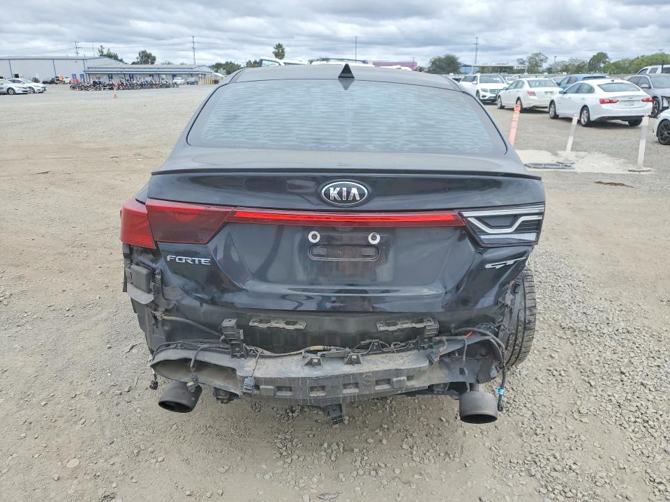 2020 Kia Forte მანქანა იყიდება აუქციონზე, vin: 3KPF44AC0LE162446, აუქციონის ნომერი: 47969176
