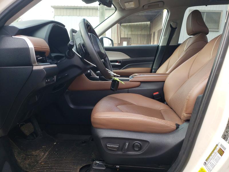 Продажа на аукционе авто 2024 Toyota Grand Highlander, vin: 5TDAAAB5XRS046123, номер лота: 48859096
