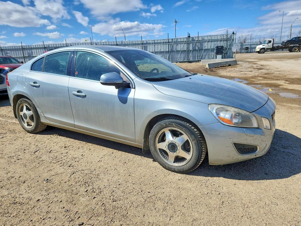 49629996 :رقم المزاد ، YV1902FH4B2006241 vin ، 2011 Volvo S60 مزاد بيع