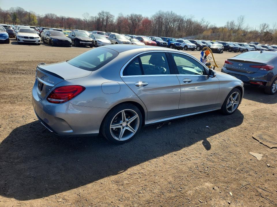Продажа на аукционе авто 2015 Mercedes-benz C, vin: 55SWF4KB1FU050056, номер лота: 49433186