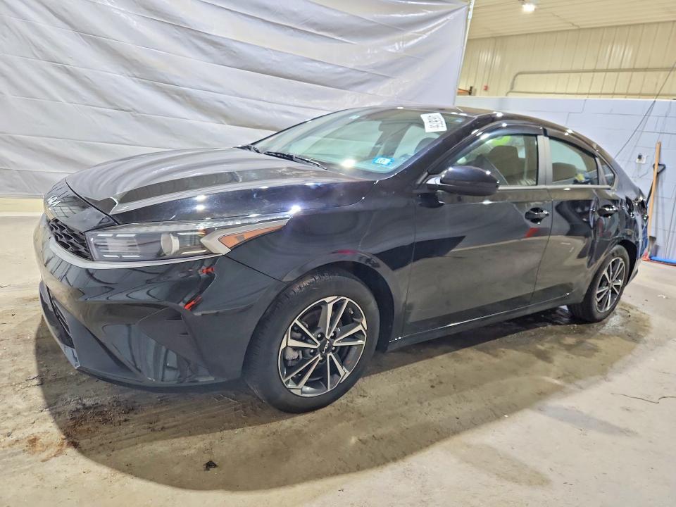 2023 Kia Forte მანქანა იყიდება აუქციონზე, vin: 3KPF24AD0PE580039, აუქციონის ნომერი: 48636756