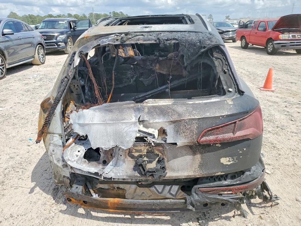 49423886 :رقم المزاد ، WA1ANAFY4J2045628 vin ، 2018 Audi Q5 مزاد بيع