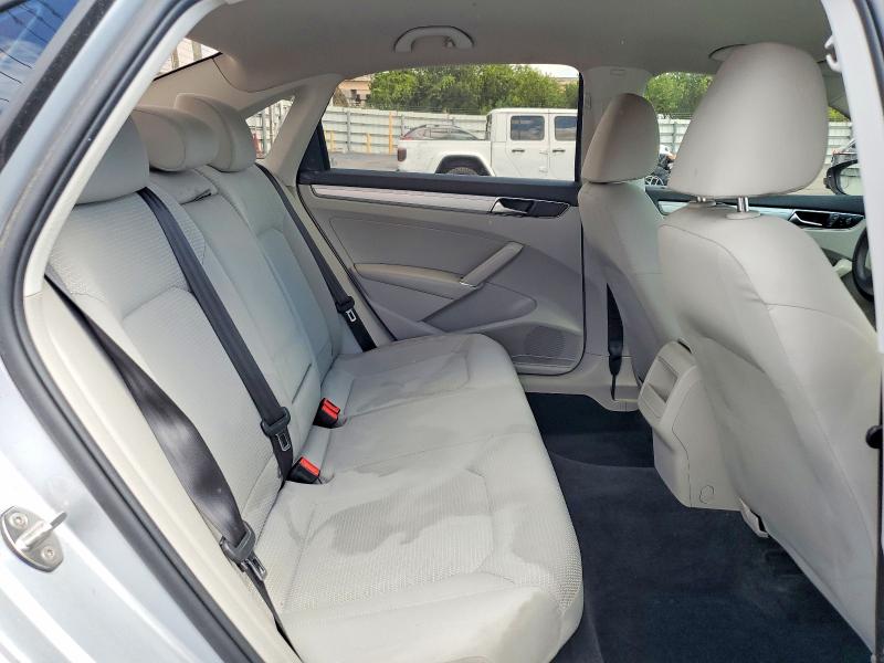 Продажа на аукционе авто 2018 Volkswagen Passat, vin: 1VWAA7A32JC023716, номер лота: 48959296