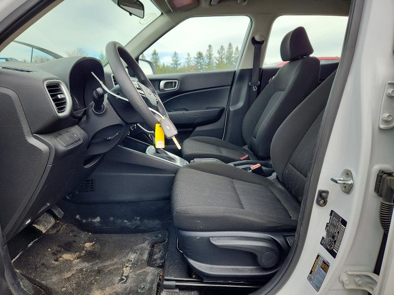 49805946 :رقم المزاد ، KMHRB8A33NU204764 vin ، 2022 Hyundai Venue مزاد بيع
