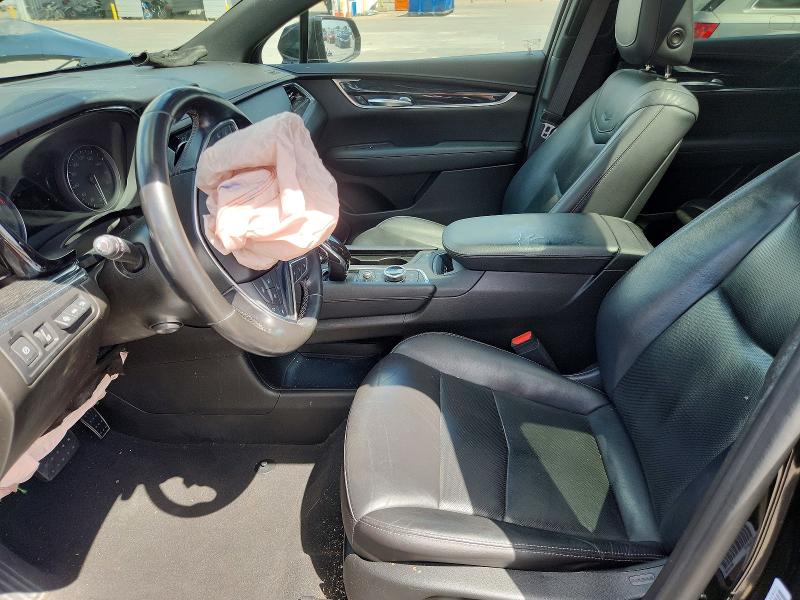 49647206 :رقم المزاد ، 1GYKNCRS7LZ140797 vin ، 2020 Cadillac Xt5 مزاد بيع