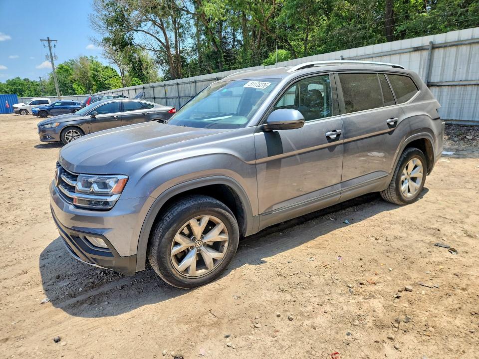 51173226 :رقم المزاد ، 1V2DR2CA9JC554353 vin ، 2018 Volkswagen Atlas مزاد بيع