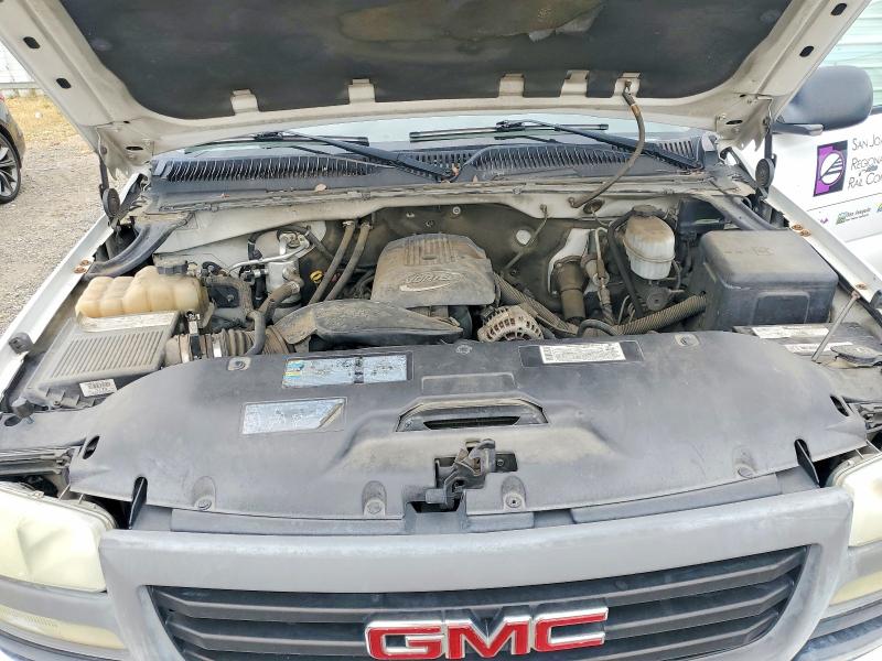 Продаж на аукціоні авто 2004 Gmc Sierra, vin: 1GDHC29UX4E233481, номер лоту: 50661836