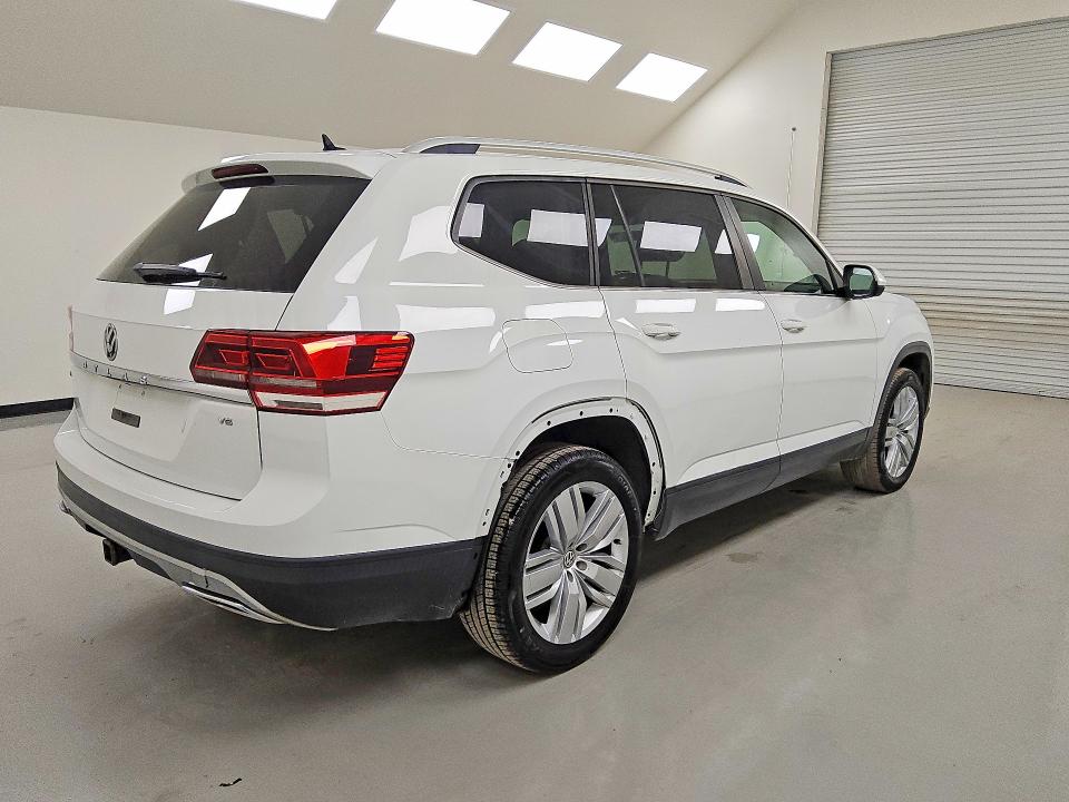 49672466 :رقم المزاد ، 1V2WR2CA8KC510306 vin ، 2019 Volkswagen Atlas مزاد بيع