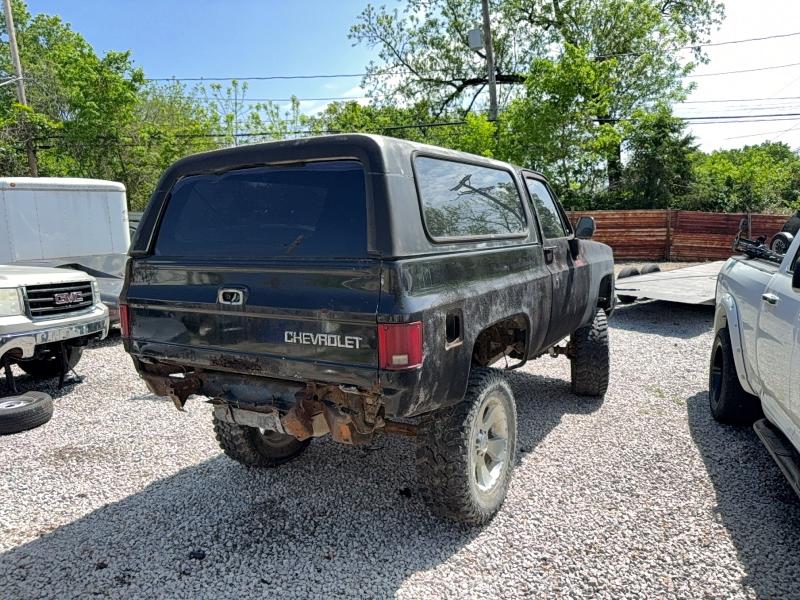 51658376 :رقم المزاد ، 1GNEV18K7JF186175 vin ، 1988 Chevrolet Blazer مزاد بيع