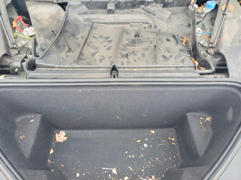 48494306 :رقم المزاد ، 5YJSA1E49JF246314 vin ، 2018 Tesla Model S مزاد بيع