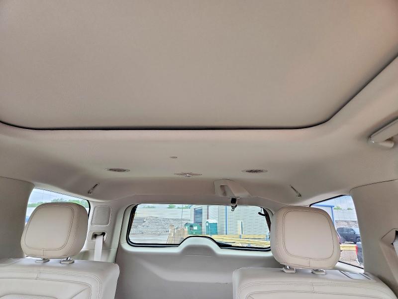 Продаж на аукціоні авто 2020 Lincoln Navigator, vin: 5LMJJ2LT1LEL11827, номер лоту: 50129926
