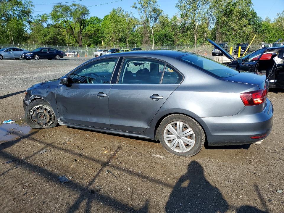 51775066 :رقم المزاد ، 3VW167AJXHM413438 vin ، 2017 Volkswagen Jetta مزاد بيع