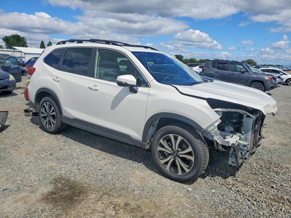 Продаж на аукціоні авто 2022 Subaru Forester, vin: JF2SKAPC2NH434536, номер лоту: 49768526