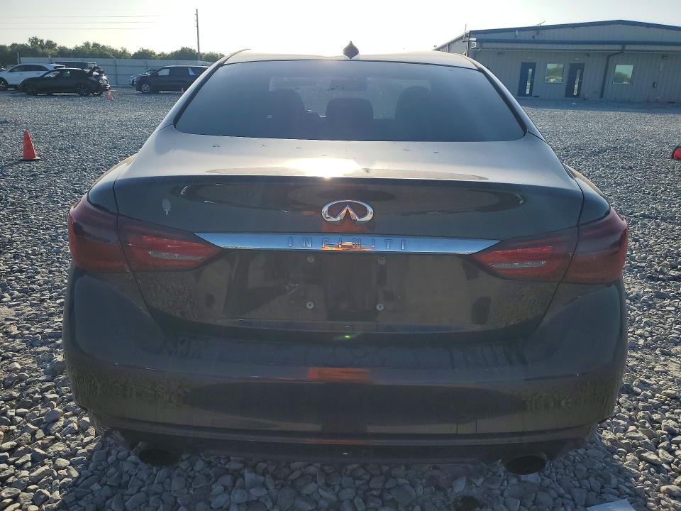 Продажа на аукционе авто 2018 Infiniti Q50, vin: JN1EV7AP8JM590988, номер лота: 49943976