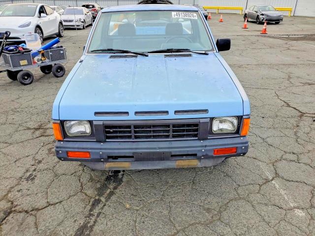 49138926 :رقم المزاد ، 1N6ND11S4JC325392 vin ، 1988 Nissan Truck مزاد بيع