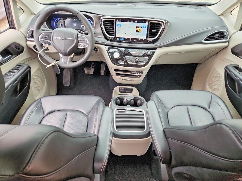 Продажа на аукционе авто 2023 Chrysler Pacifica, vin: 2C4RC1L70PR632767, номер лота: 50993876