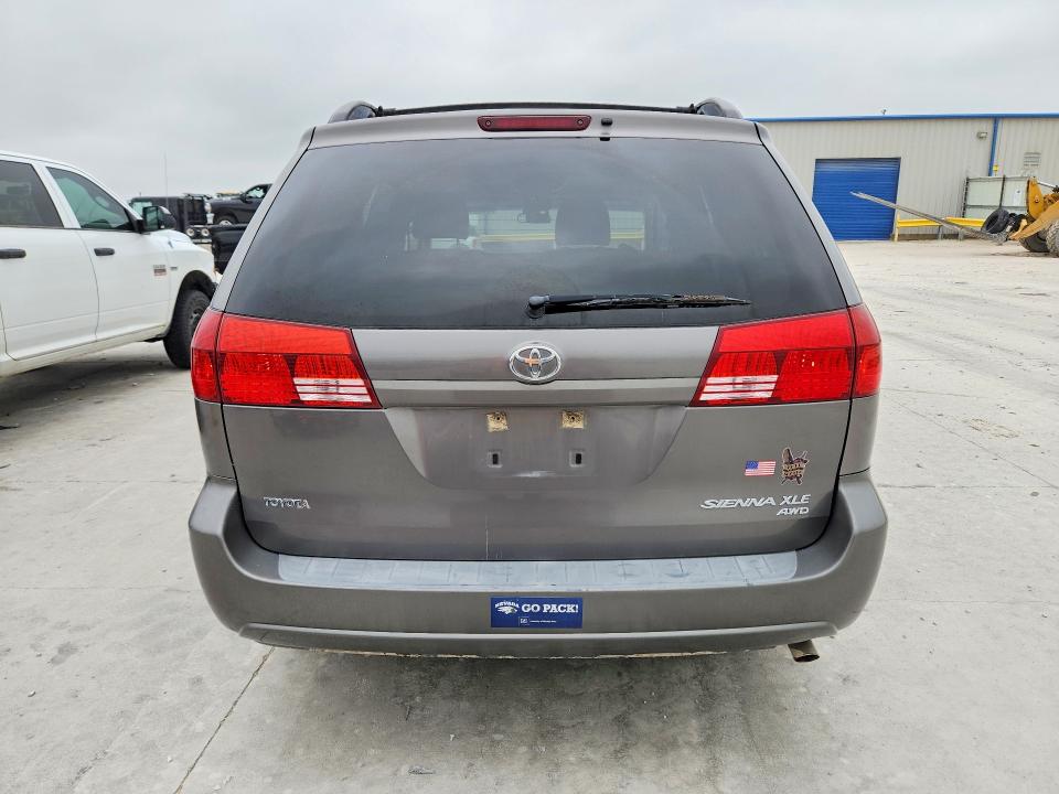 50671086 :رقم المزاد ، 5TDBA22C35S041218 vin ، 2005 Toyota Sienna مزاد بيع