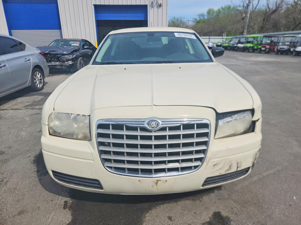2008 Chrysler 300 მანქანა იყიდება აუქციონზე, vin: 2C3KA43R88H208288, აუქციონის ნომერი: 49788496