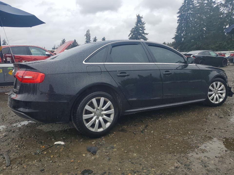 49855856 :رقم المزاد ، WAUBFAFL3FN042850 vin ، 2015 Audi A4 مزاد بيع