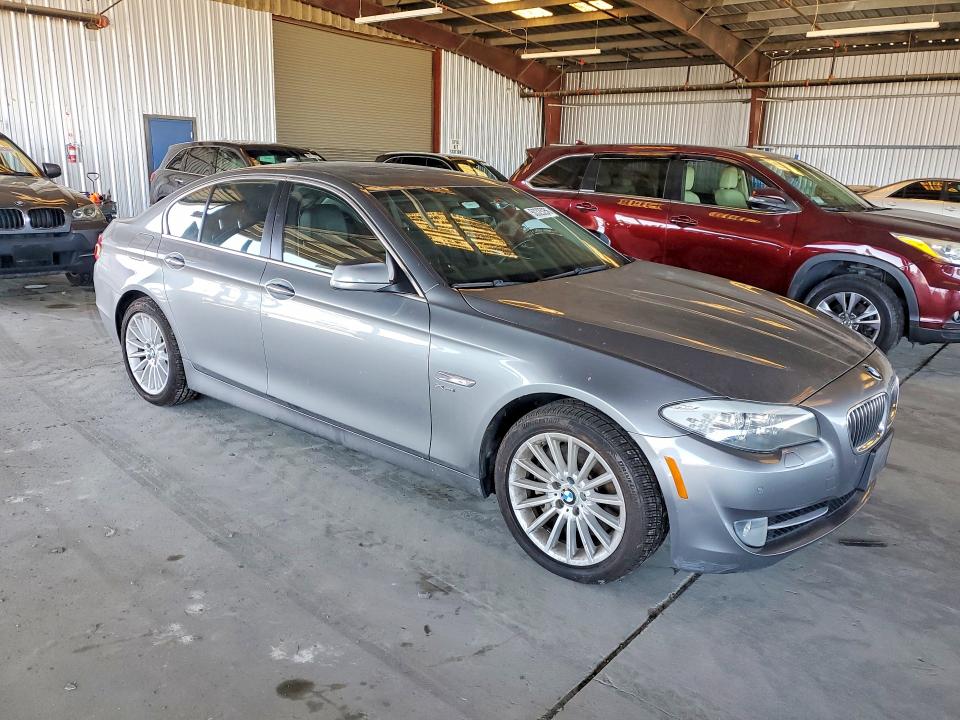 50325256 :رقم المزاد ، WBAFU7C56BC778512 vin ، 2011 Bmw 535 مزاد بيع