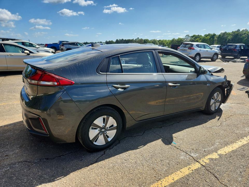2020 Hyundai Ioniq მანქანა იყიდება აუქციონზე, vin: KMHC65LC3LU242675, აუქციონის ნომერი: 49773106