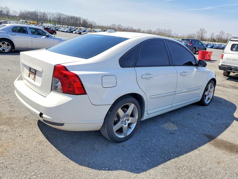 2008 Volvo S40 მანქანა იყიდება აუქციონზე, vin: YV1MS390982369322, აუქციონის ნომერი: 48220886