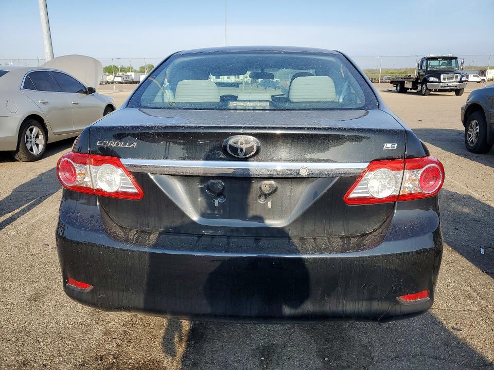 49678946 :رقم المزاد ، 2T1BU4EE7CC857158 vin ، 2012 Toyota Corolla مزاد بيع