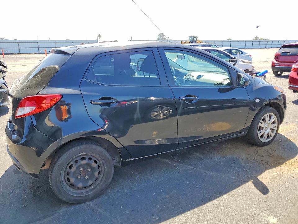 51513206 :رقم المزاد ، JM1DE1KY4E0184846 vin ، 2014 Mazda Mazda2 مزاد بيع