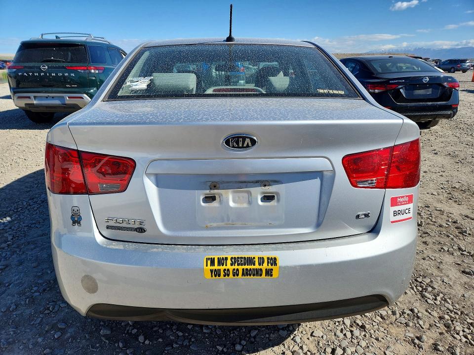 2010 Kia Forte მანქანა იყიდება აუქციონზე, vin: KNAFU4A24A5064372, აუქციონის ნომერი: 50817326