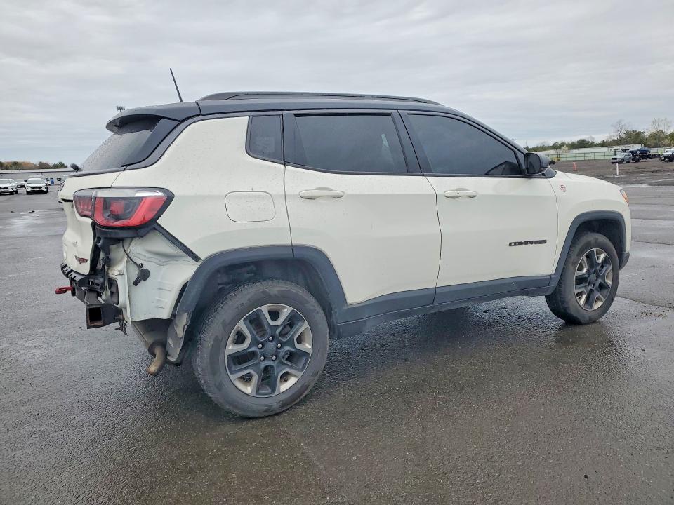 Продаж на аукціоні авто 2018 Jeep Compass, vin: 3C4NJDDB6JT367138, номер лоту: 50731816