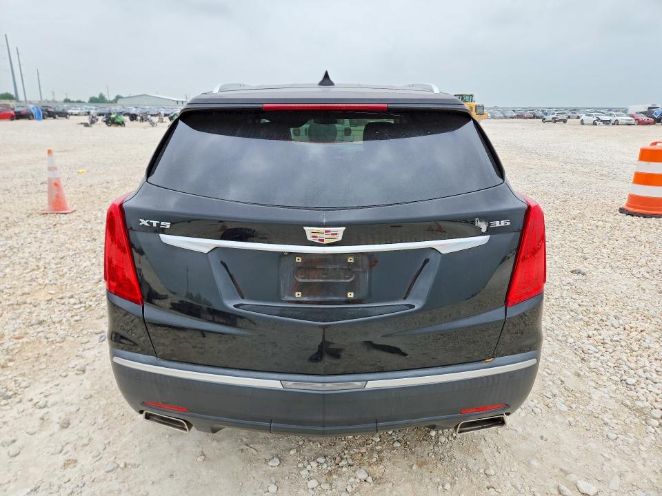 50797776 :رقم المزاد ، 1GYKNBRS8HZ233863 vin ، 2017 Cadillac Xt5 مزاد بيع