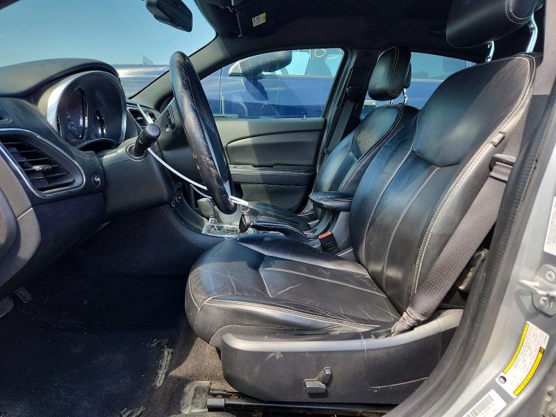 49546806 :رقم المزاد ، 1C3CCBCG4EN198668 vin ، 2014 Chrysler 200 مزاد بيع