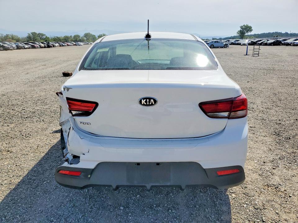 2018 Kia Rio მანქანა იყიდება აუქციონზე, vin: 3KPA24AB1JE071254, აუქციონის ნომერი: 79786775