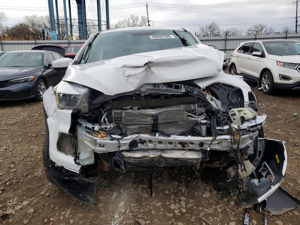 Продажа на аукционе авто 2017 Ford Escape, vin: 1FMCU9GD1HUB03586, номер лота: 49600166