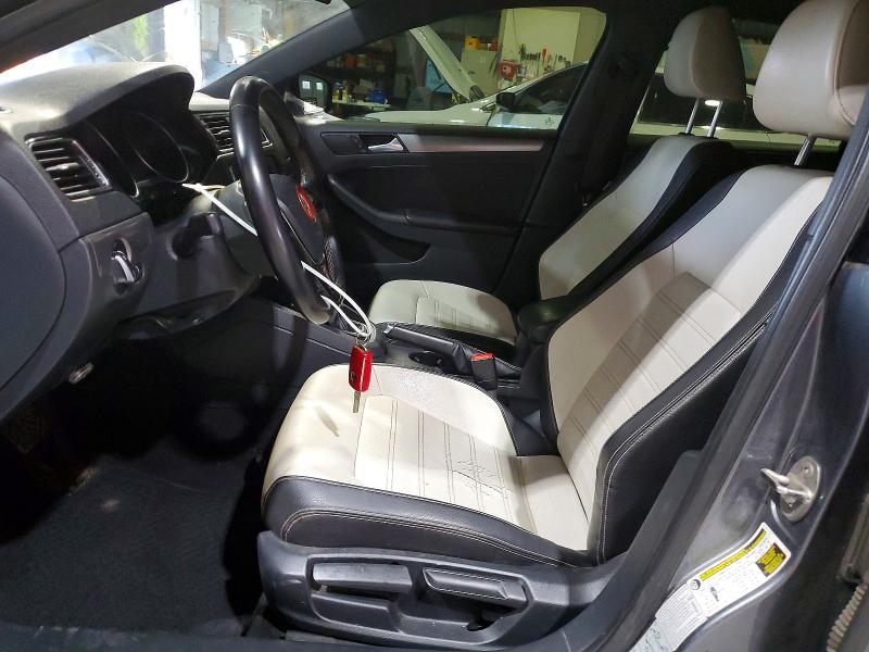 50823346 :رقم المزاد ، 3VWD17AJ4GM338150 vin ، 2016 Volkswagen Jetta مزاد بيع