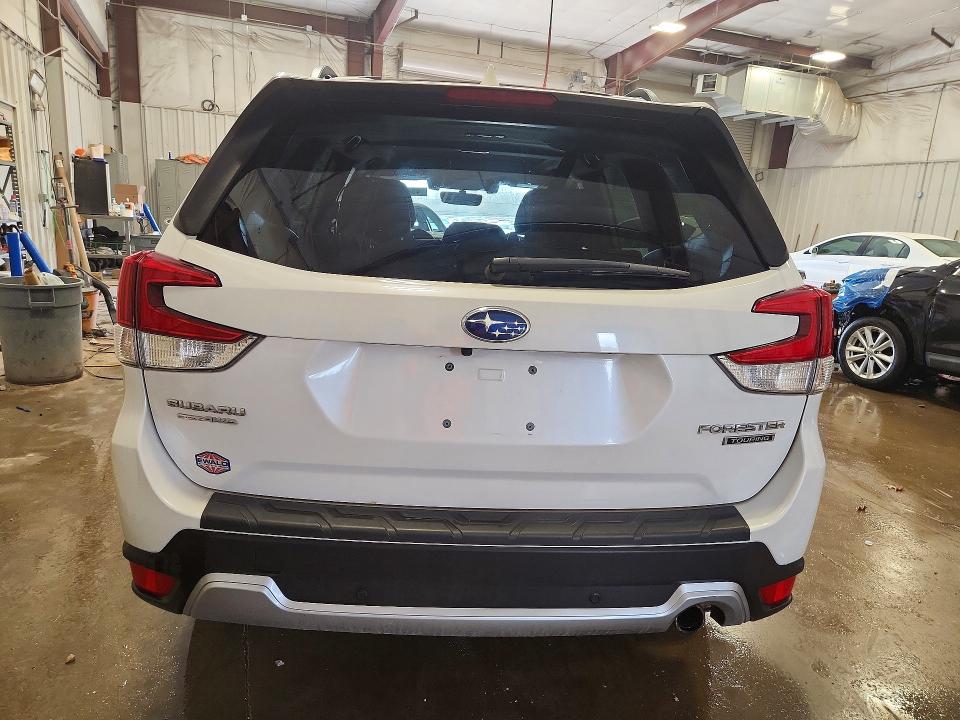Продажа на аукционе авто 2021 Subaru Forester, vin: JF2SKAXC5MH441611, номер лота: 48410476