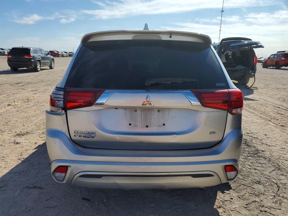 50089326 :رقم المزاد ، JA4J2VA72NZ034297 vin ، 2022 Mitsubishi Outlander مزاد بيع