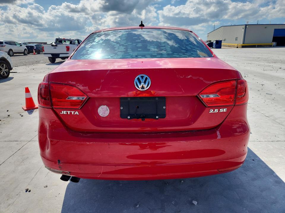 48571066 :رقم المزاد ، 3VWDP7AJ1CM386276 vin ، 2012 Volkswagen Jetta مزاد بيع