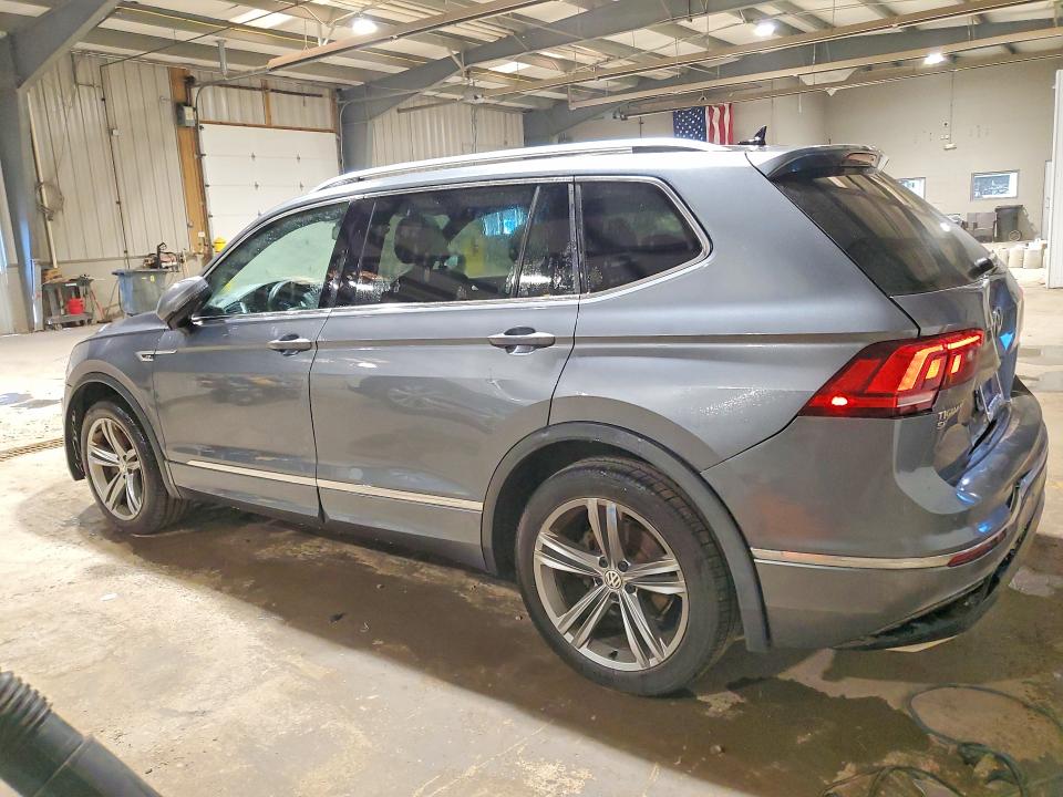 Продаж на аукціоні авто 2018 Volkswagen Tiguan, vin: 3VV2B7AXXJM204764, номер лоту: 49293866