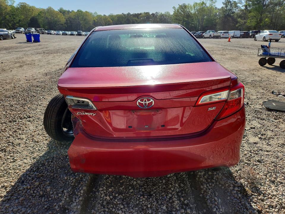 2014 Toyota Camry მანქანა იყიდება აუქციონზე, vin: 4T1BF1FK3EU757640, აუქციონის ნომერი: 47904636