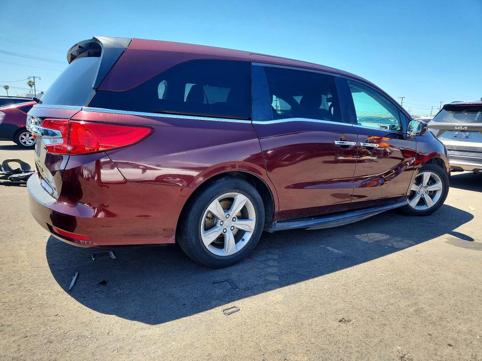 49646066 :رقم المزاد ، 5FNRL6H7XLB033306 vin ، 2020 Honda Odyssey مزاد بيع