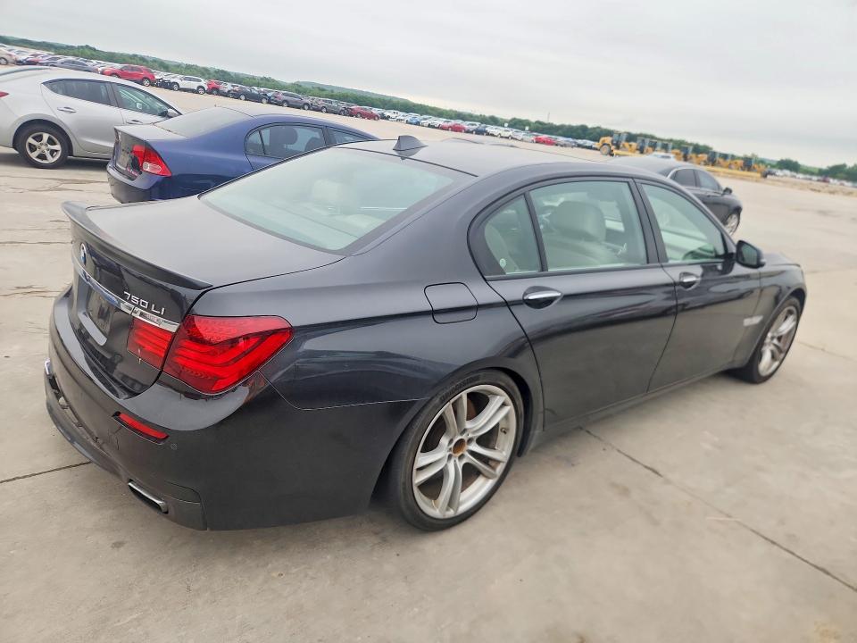 2013 Bmw 750 მანქანა იყიდება აუქციონზე, vin: WBAYF8C51DD140724, აუქციონის ნომერი: 51610406