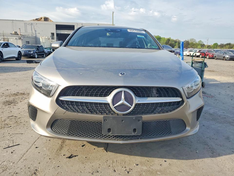 Продажа на аукционе авто 2019 Mercedes-benz A, vin: WDD3G4FB9KW015286, номер лота: 49470986