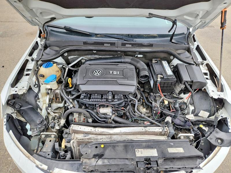 50804526 :رقم المزاد ، 3VWD17AJ9FM283435 vin ، 2015 Volkswagen Jetta مزاد بيع