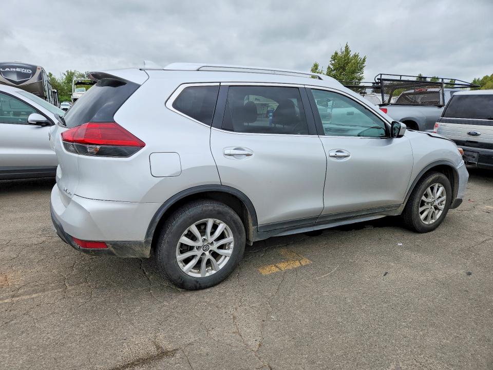 Продажа на аукционе авто 2018 Nissan Rogue, vin: KNMAT2MV4JP585297, номер лота: 50686256