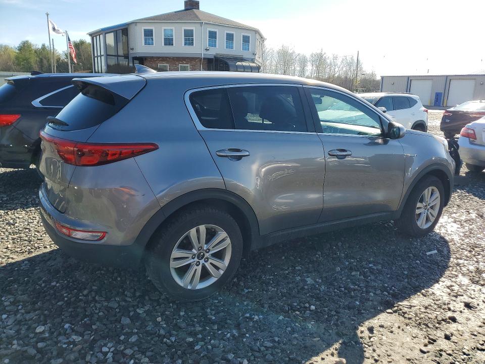 Продажа на аукционе авто 2017 Kia Sportage, vin: KNDPMCAC8H7271310, номер лота: 49838336