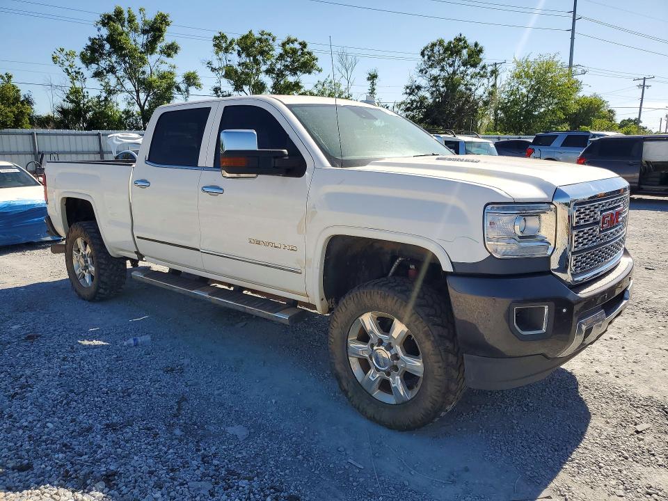 50341496 :رقم المزاد ، 1GT12UE8XGF123820 vin ، 2016 Gmc Sierra مزاد بيع